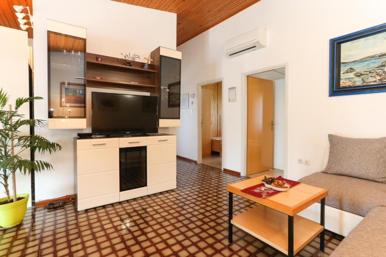 Apartman Mavarcica A4 Трогір Екстер'єр фото