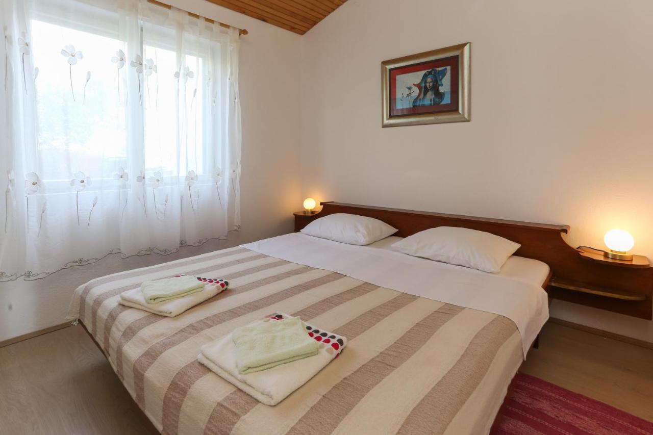 Apartman Mavarcica A4 Трогір Екстер'єр фото